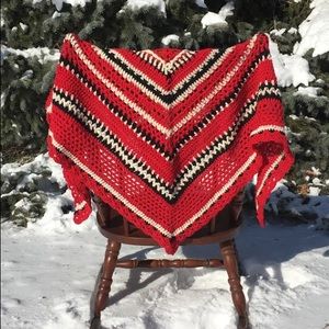 Crochet World Traveler Shawl in London Phone Booth